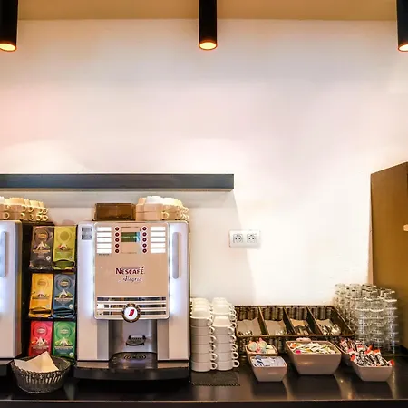 Mandarina Luxembourg Airport Niederanven