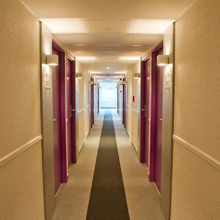 Mandarina Luxembourg Airport Niederanven