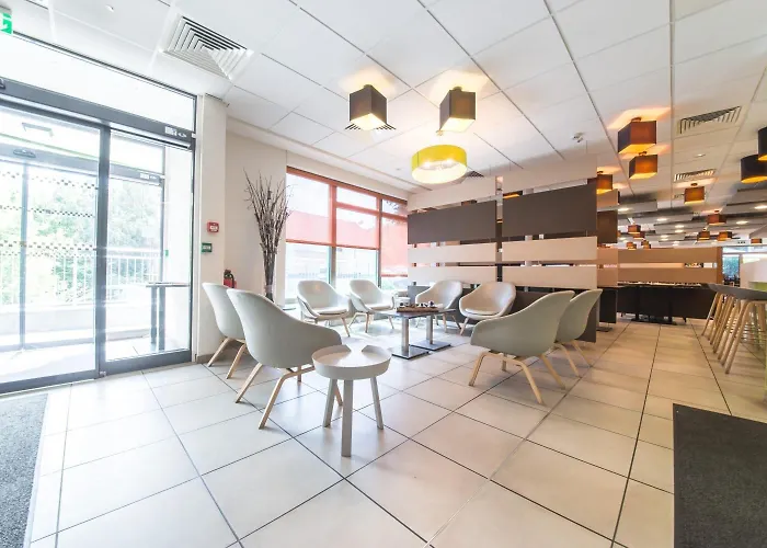 Mandarina Luxembourg Airport 酒店