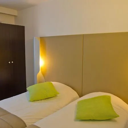 Mandarina Luxembourg Airport Niederanven