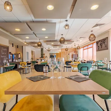 Mandarina Luxembourg Airport Отель Niederanven