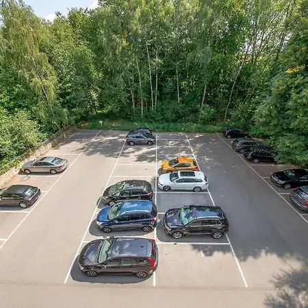 Mandarina Luxembourg Airport Hotel