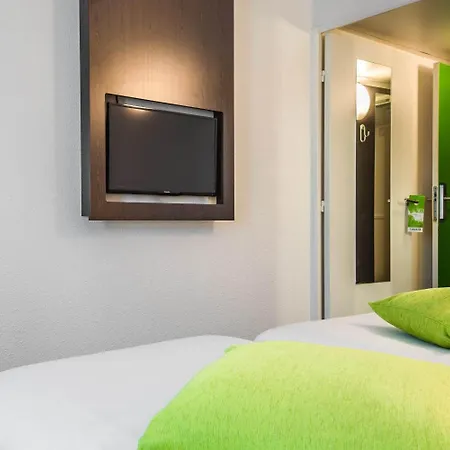 Hotel Mandarina Luxembourg Airport 3*