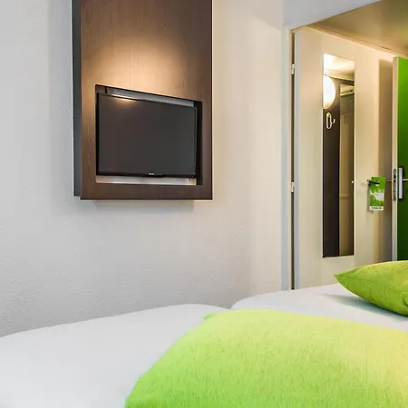 Mandarina Luxembourg Airport Hotel 3*