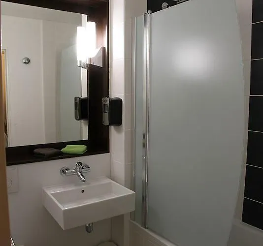 Mandarina Luxembourg Airport 3* Niederanven