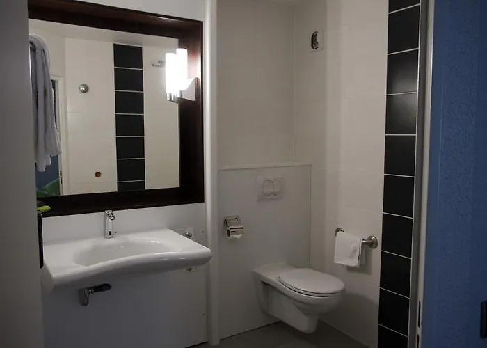 Hotel Mandarina Luxembourg Airport Niederanven