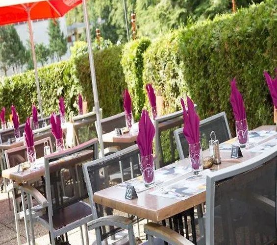 Mandarina Luxembourg Airport 3*