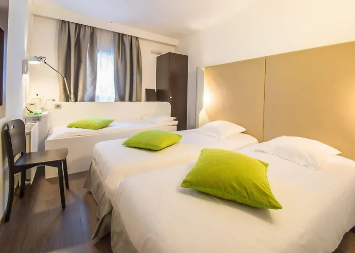 Mandarina Luxembourg Airport מלון 3*