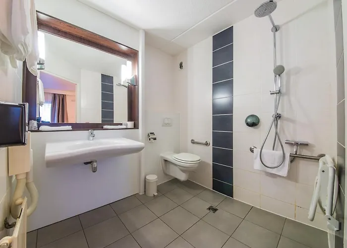 מלון Mandarina Luxembourg Airport 3*